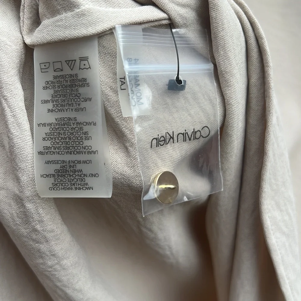 Tan button down - Picture 7 of 9